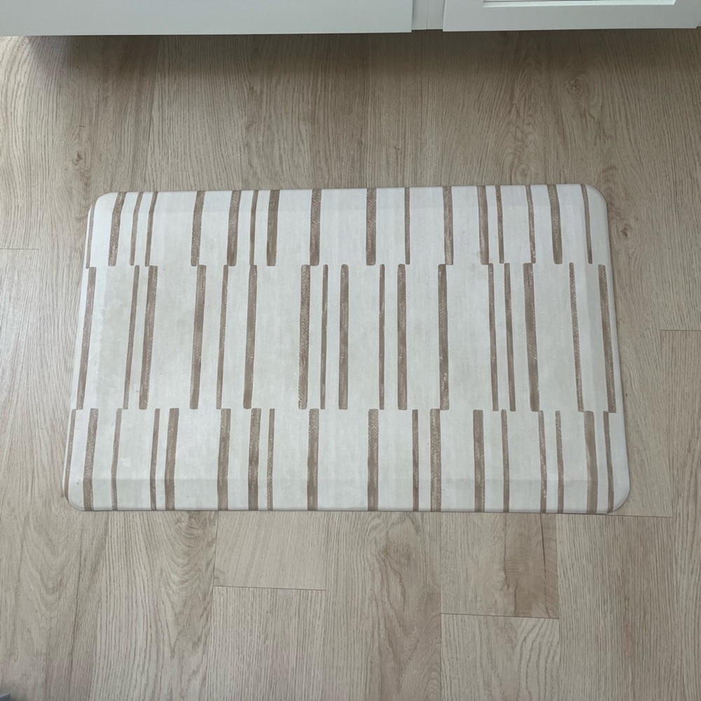 Modern Striped Bath Mat
